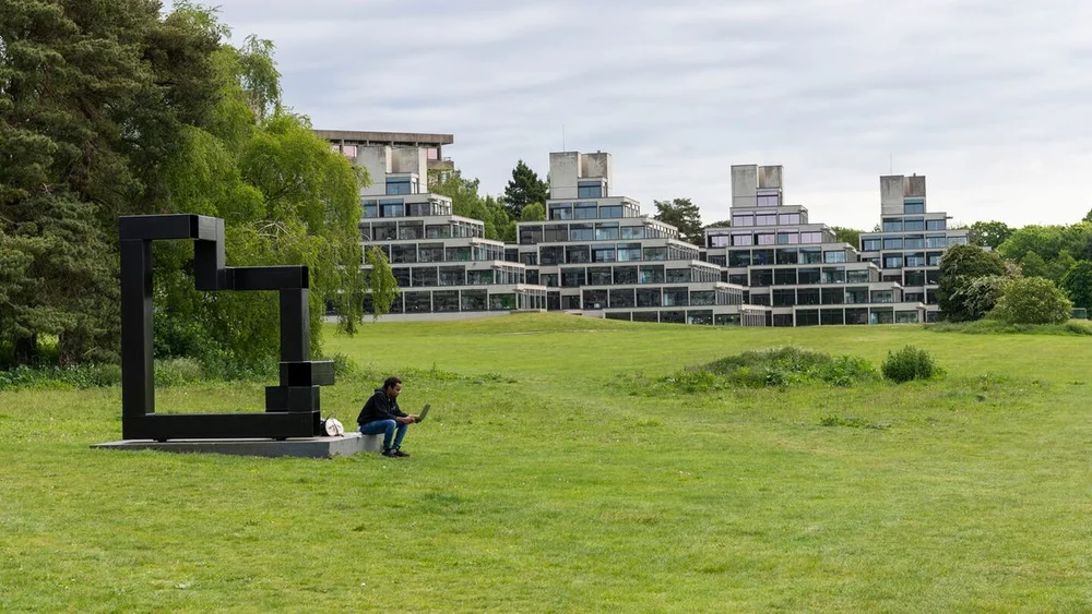 Kampus UEA, fotografia ze strony organizatorów